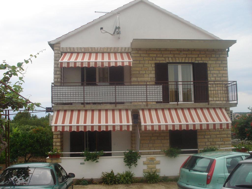 Apartments Dalmacija Rogoznica  Rum bild